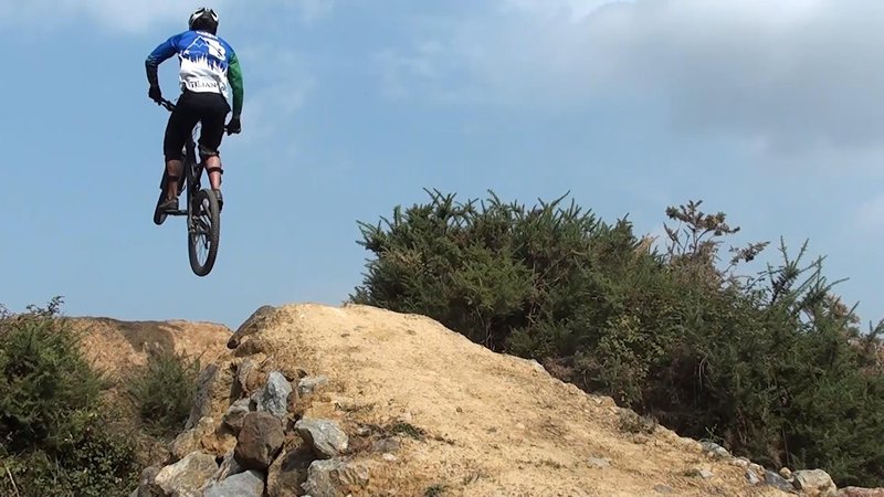 DOWNHILL | ANDORRA & PAÍS VASCO