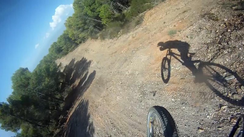 DOWNHILL | EL CONJURO