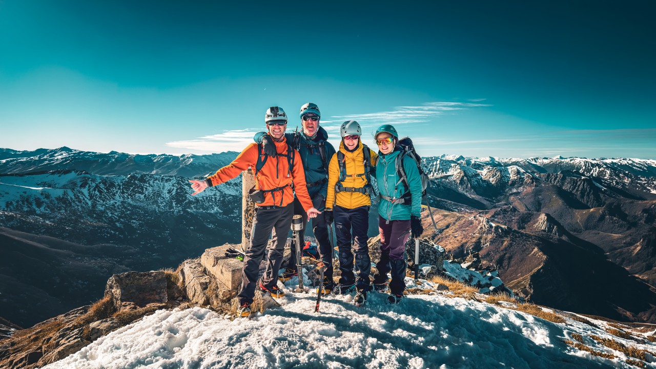 PICO TORRES | INVERNAL (CARA ESTE)